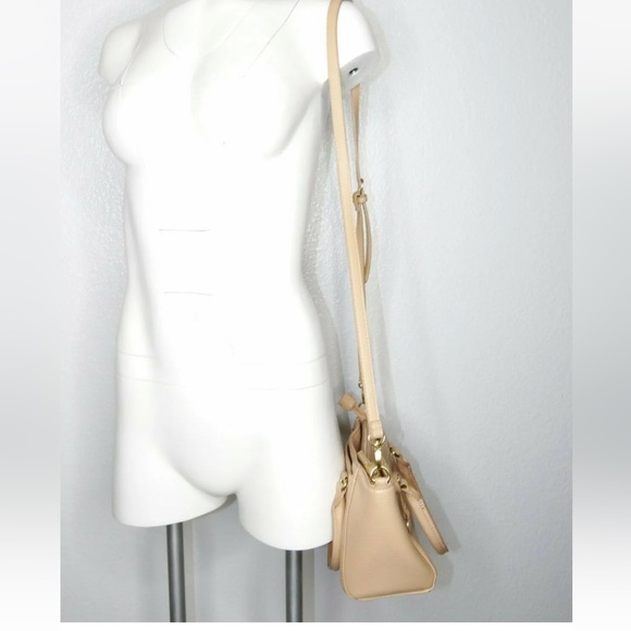 Penelope and Monica CRUZ Caprisa Purse Crossbody or Hand Purse Beige - Picture 3 of 12